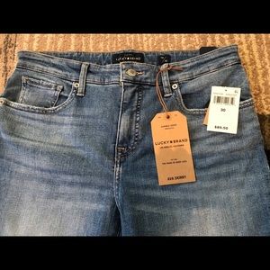 NWT Lucky Brand Ava Skinny Jeans 10/30